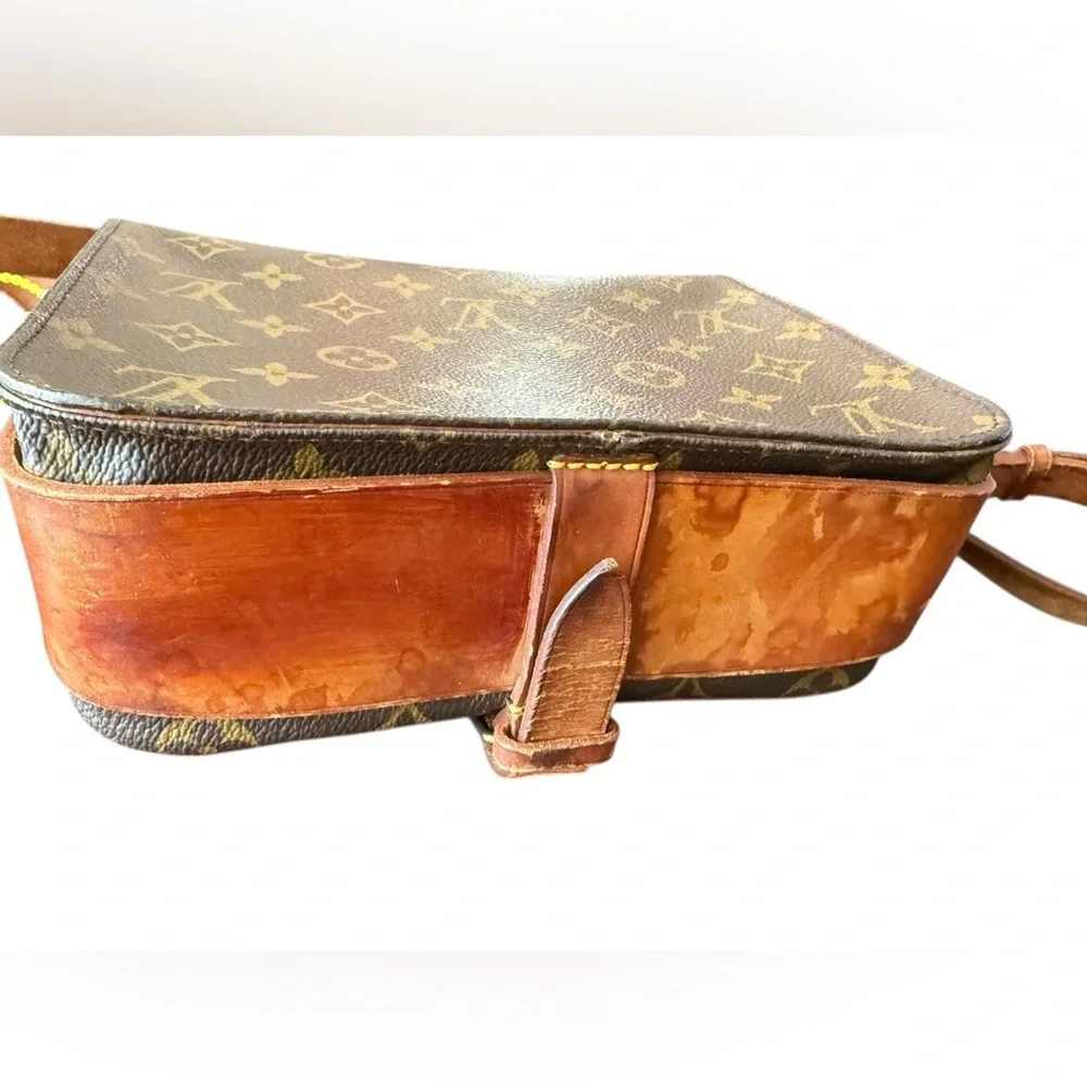Vintage Louis Vuitton Monogram Cartouchière-Style Flap Crossbody- see Callouts - Picture 8 of 15